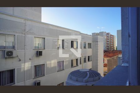 Quarto 2 - Vista de apartamento à venda com 2 quartos, 50m² em Parque Santa Fé, Porto Alegre