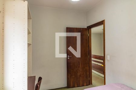 Quarto de casa à venda com 3 quartos, 330m² em Jabaquara, São Paulo