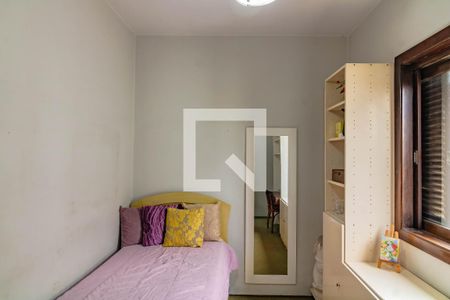 Quarto de casa à venda com 3 quartos, 330m² em Jabaquara, São Paulo