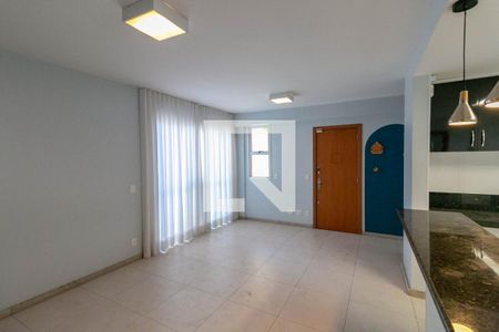 Sala de apartamento para alugar com 3 quartos, 110m² em Cruzeiro, Belo Horizonte