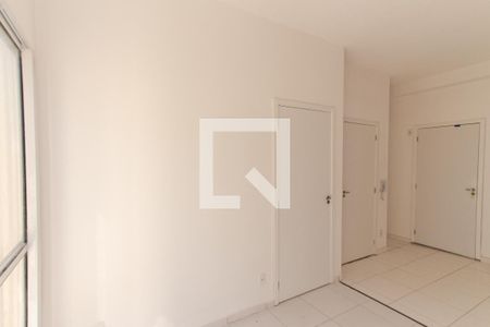 Sala   de apartamento para alugar com 2 quartos, 42m² em Vila Sabrina, São Paulo