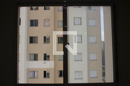 Vista Janela Sala de apartamento para alugar com 2 quartos, 42m² em Vila Plana, São Paulo