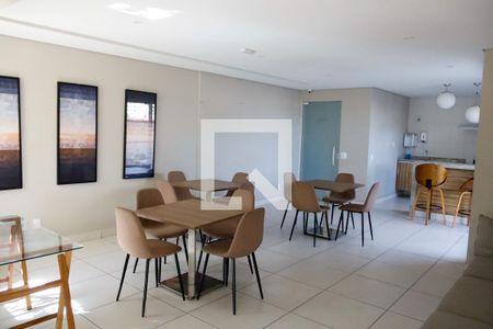 Apartamento à venda com 72m², 3 quartos e 2 vagas Apartamento à venda com 72m², 3 quartos e 2 vagasÁrea comum - Salão de festas
