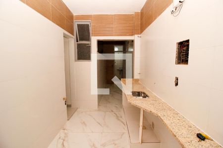 Cozinha  de apartamento à venda com 2 quartos, 88m² em Sion, Belo Horizonte