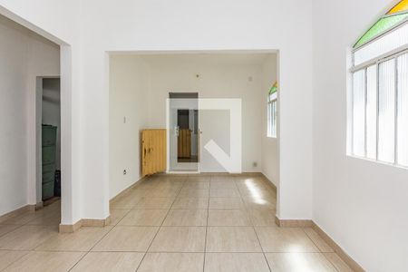 Casa para alugar com 250m², 1 quarto e 1 vagaSala