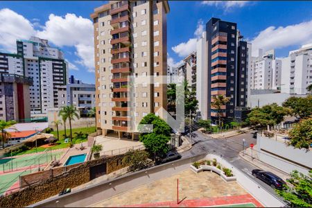 Vista de apartamento à venda com 3 quartos, 115m² em Buritis, Belo Horizonte