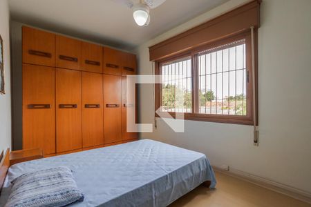 Quarto 2 de casa à venda com 3 quartos, 155m² em São Sebastião, Porto Alegre