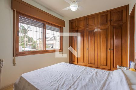 Suíte de casa à venda com 3 quartos, 155m² em São Sebastião, Porto Alegre