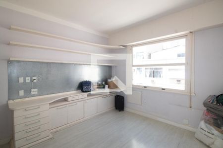 Quarto 1 de apartamento à venda com 4 quartos, 250m² em Copacabana, Rio de Janeiro