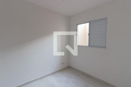 Quarto 1 de apartamento à venda com 2 quartos, 38m² em Jardim Itapemirim, São Paulo