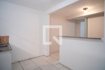 Sala/Cozinha de casa para alugar com 1 quarto, 40m² em Parque Cisper, São Paulo