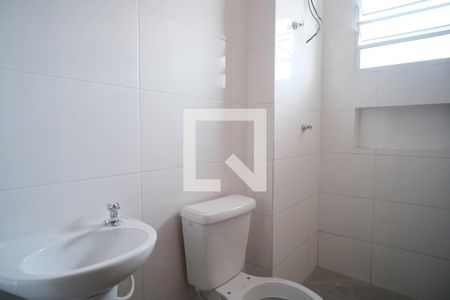 Banheiro de apartamento à venda com 1 quarto, 30m² em Vila Nhocuné, São Paulo