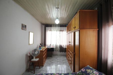 Quarto 1 de casa à venda com 2 quartos, 240m² em Niterói, Canoas