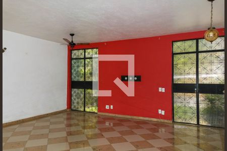Sala de casa à venda com 3 quartos, 250m² em Engenho Novo, Rio de Janeiro