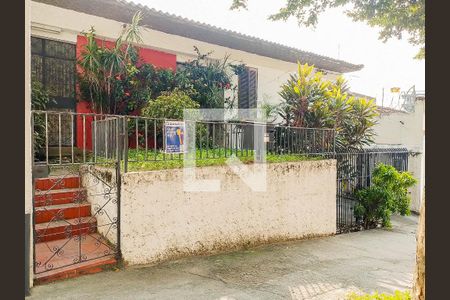 Fachada de casa à venda com 3 quartos, 250m² em Engenho Novo, Rio de Janeiro