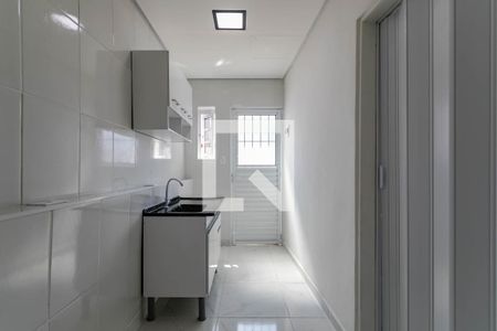 Sala/cozinha de kitnet/studio para alugar com 1 quarto, 19m² em Vila Mogilar, Mogi das Cruzes