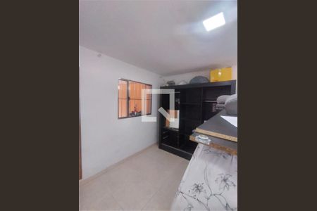Casa à venda com 3 quartos, 100m² em Vila Mazzei, São Paulo