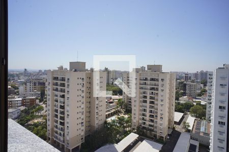 Suíte - Vista de apartamento para alugar com 2 quartos, 76m² em Passo da Areia, Porto Alegre