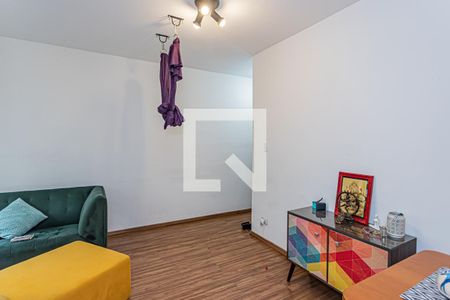 Sala de apartamento à venda com 3 quartos, 54m² em City América, São Paulo