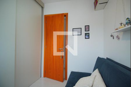 Quarto 1 de apartamento para alugar com 3 quartos, 81m² em Santa Maria Goretti, Porto Alegre