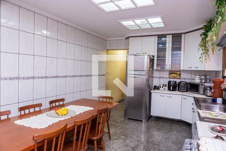 cozinha de casa à venda com 4 quartos, 225m² em Parque Císper, São Paulo