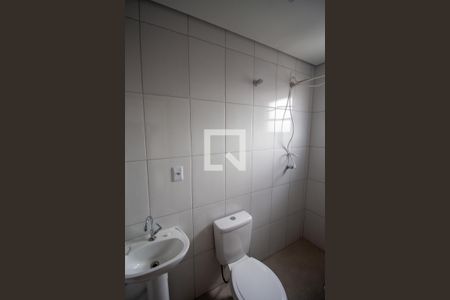 Banheiro de apartamento para alugar com 1 quarto, 32m² em Cidade Líder, São Paulo