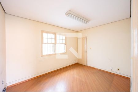 Quarto 1 de casa para alugar com 2 quartos, 200m² em Saúde, São Paulo