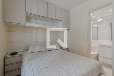 Suíte de apartamento à venda com 3 quartos, 65m² em Cambuci, São Paulo
