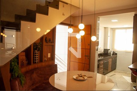 Sala de apartamento à venda com 2 quartos, 118m² em Santa Mônica, Belo Horizonte