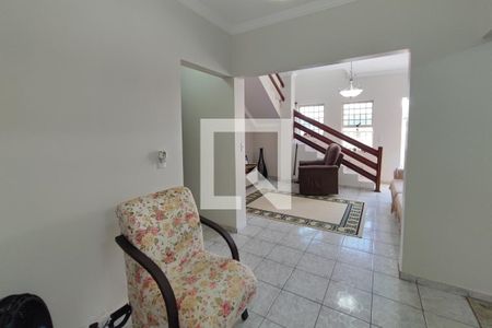 Sala de Estar de casa à venda com 4 quartos, 179m² em Jardim Eulina, Campinas