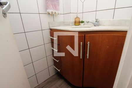 Lavabo de casa de condomínio à venda com 3 quartos, 123m² em Vila Nova, Porto Alegre