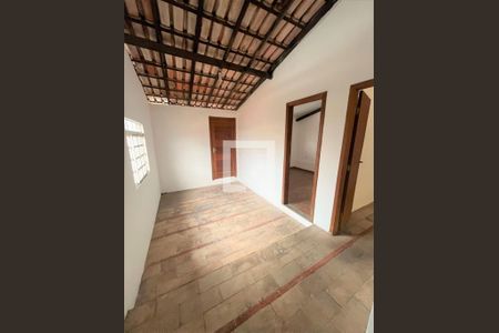 Casa à venda com 4 quartos, 170m² em Dona Clara, Belo Horizonte