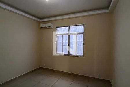 quarto 2 de casa para alugar com 3 quartos, 300m² em Pechincha, Rio de Janeiro