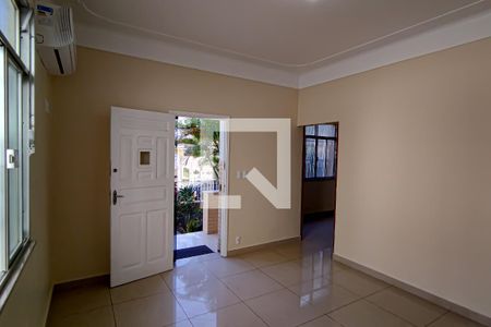 sala de casa para alugar com 3 quartos, 300m² em Pechincha, Rio de Janeiro