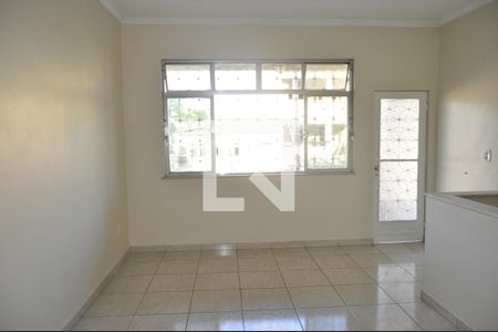 Sala de casa para alugar com 4 quartos, 180m² em Pilares, Rio de Janeiro