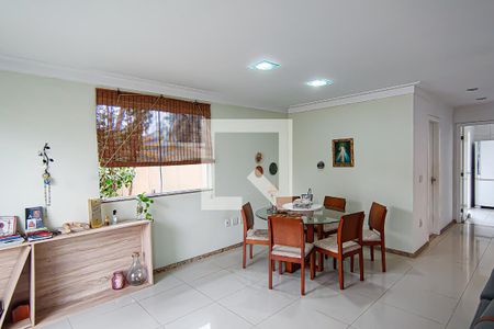 Sala de casa à venda com 4 quartos, 190m² em Anil, Rio de Janeiro