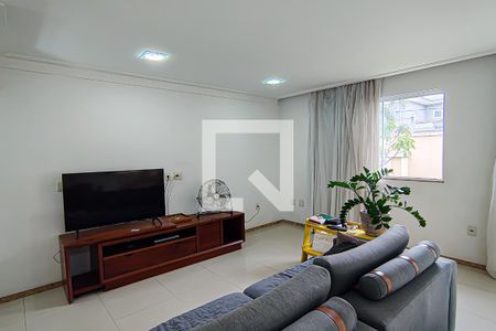 Sala de casa à venda com 4 quartos, 190m² em Anil, Rio de Janeiro