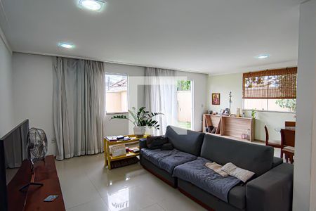 Sala de casa à venda com 4 quartos, 190m² em Anil, Rio de Janeiro