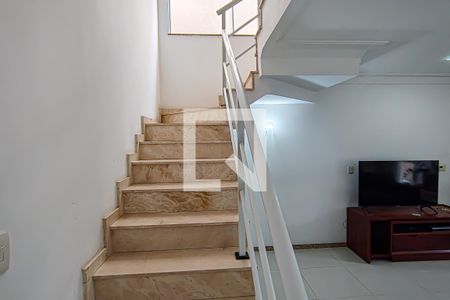 Escada de casa à venda com 4 quartos, 190m² em Anil, Rio de Janeiro