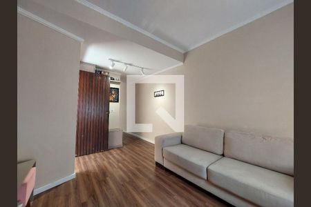 Sala de casa para alugar com 3 quartos, 111m² em Cidade Dutra, São Paulo