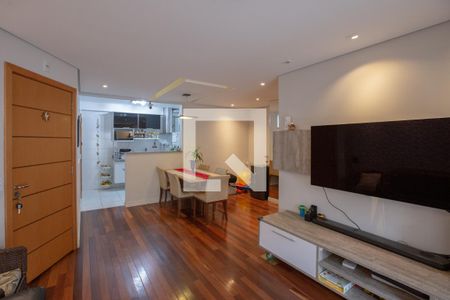 salas jantar e estar de apartamento à venda com 3 quartos, 92m² em Vila Ipojuca, São Paulo