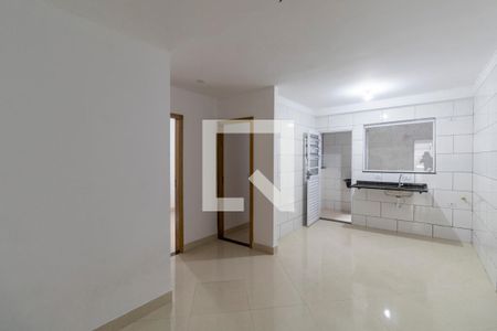 Sala e Cozinha Integrada de apartamento para alugar com 2 quartos, 39m² em Vila Nhocune, São Paulo