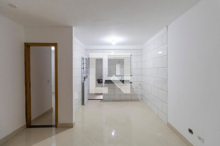 Sala e Cozinha Integrada de apartamento para alugar com 2 quartos, 39m² em Vila Nhocune, São Paulo