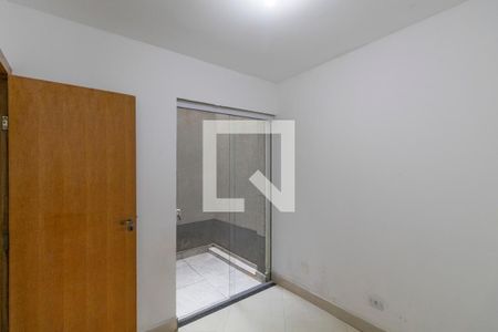 Quarto 1 de apartamento para alugar com 2 quartos, 39m² em Vila Nhocune, São Paulo