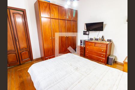 Suíte de casa à venda com 3 quartos, 400m² em Belém, São Paulo
