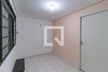 Sala de casa para alugar com 1 quarto, 30m² em Vila Silva Ribeiro, Carapicuíba