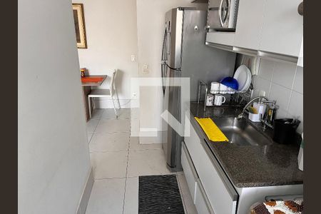 Cozinha de apartamento à venda com 3 quartos, 70m² em Água Branca, São Paulo