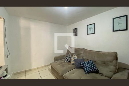 Sala de casa para alugar com 2 quartos, 80m² em Jardim Alzira Franco, Santo André