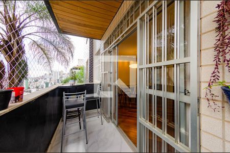 Varanda de apartamento para alugar com 3 quartos, 115m² em Buritis, Belo Horizonte