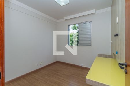 Quarto 1 de apartamento à venda com 3 quartos, 95m² em Fernão Dias, Belo Horizonte